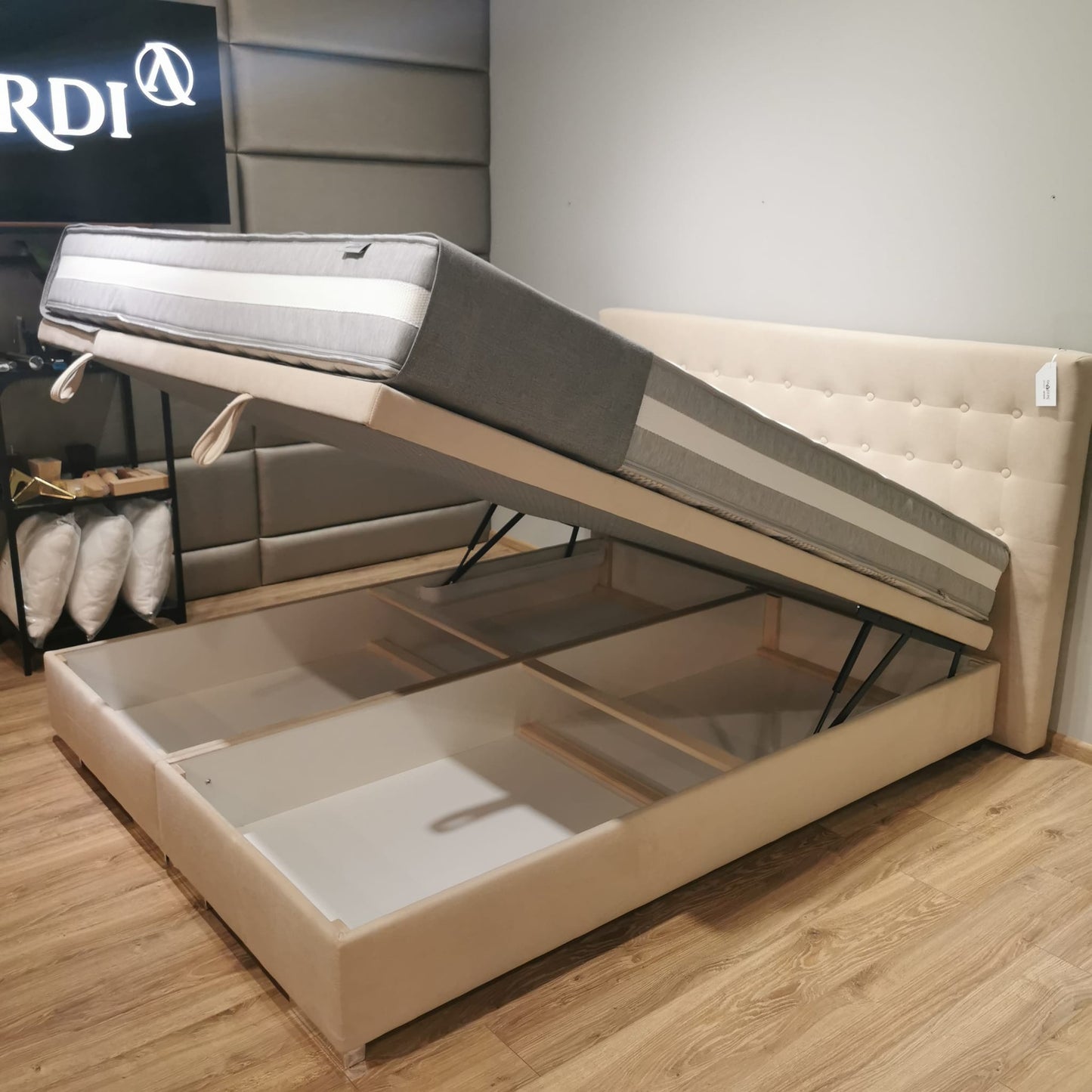 Łóżko 160x200 Korfu - atrakcyjna cena, od ręki