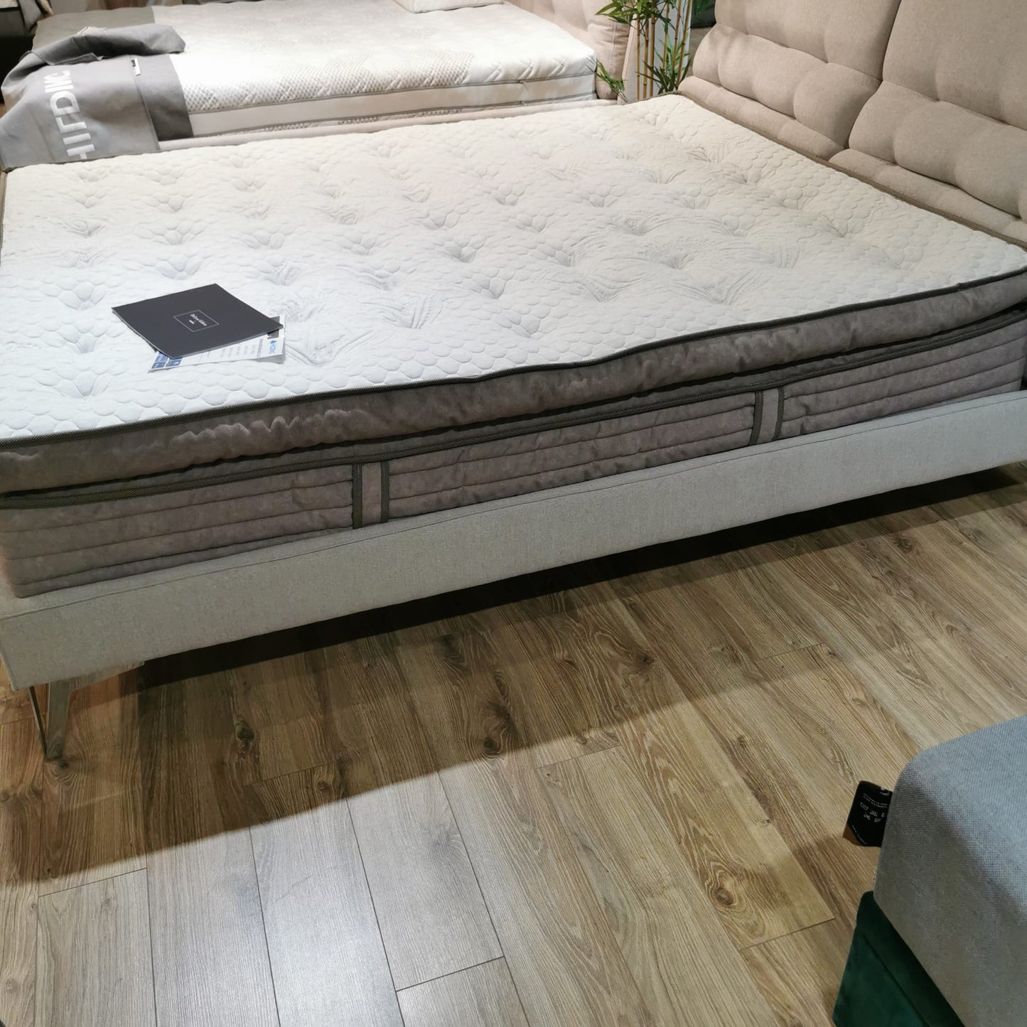 Materac 160x200 Otello Baroque Hilding de Luxe - Senlovo