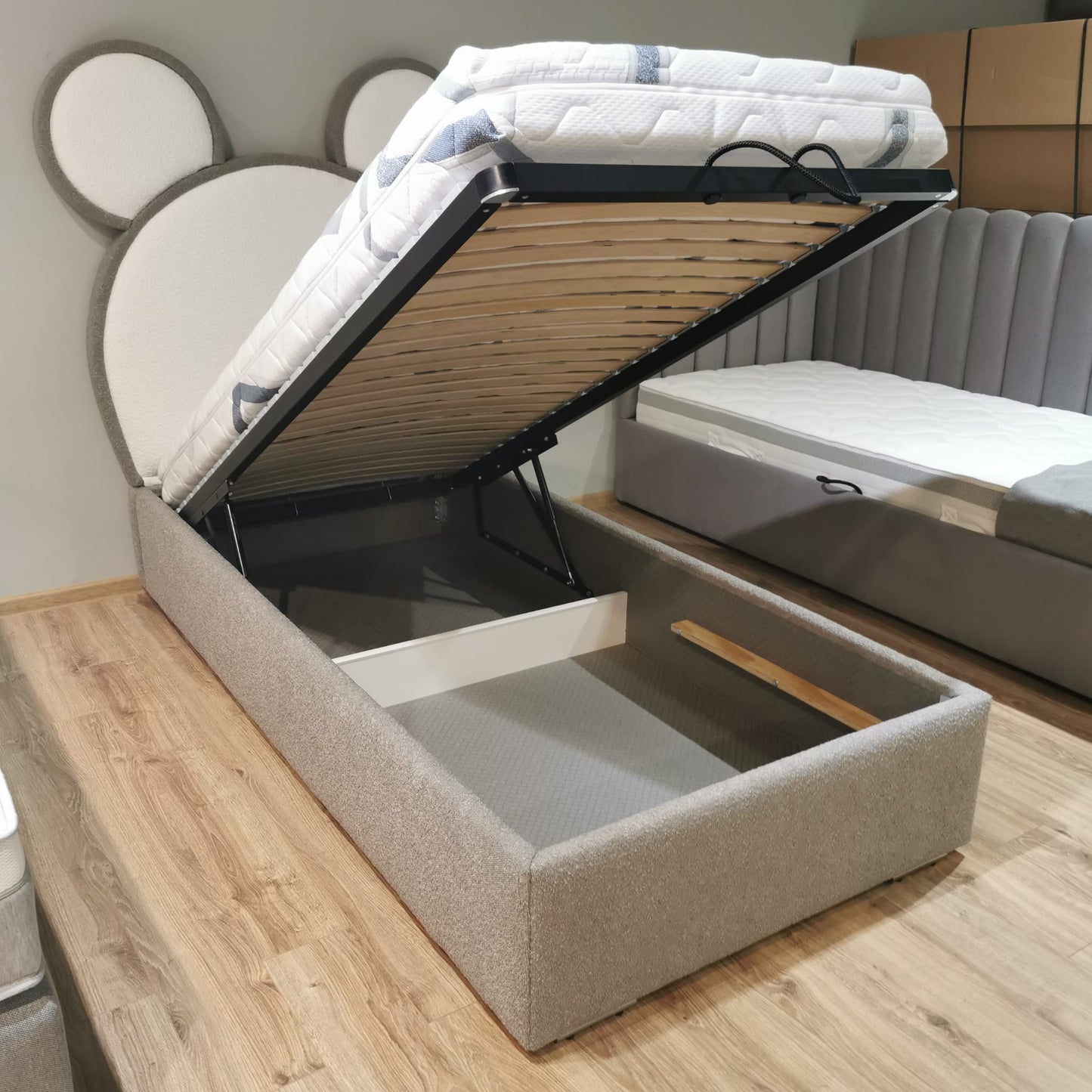 Łóżko 90x200 Teddy - atrakcyjna cena, od ręki